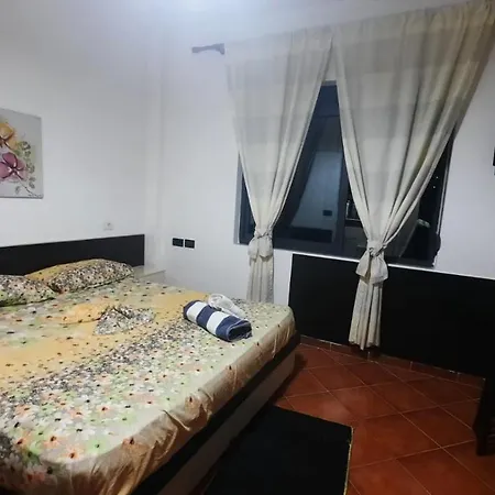 Apartment Lovely Appartament G-a *